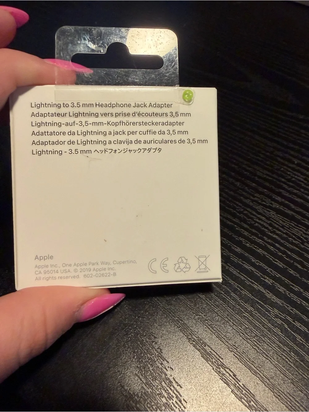 Apple genuine lightning