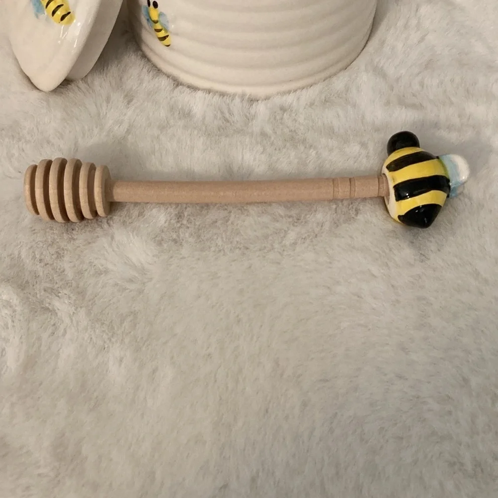 Home Essentials ceramic honeypot