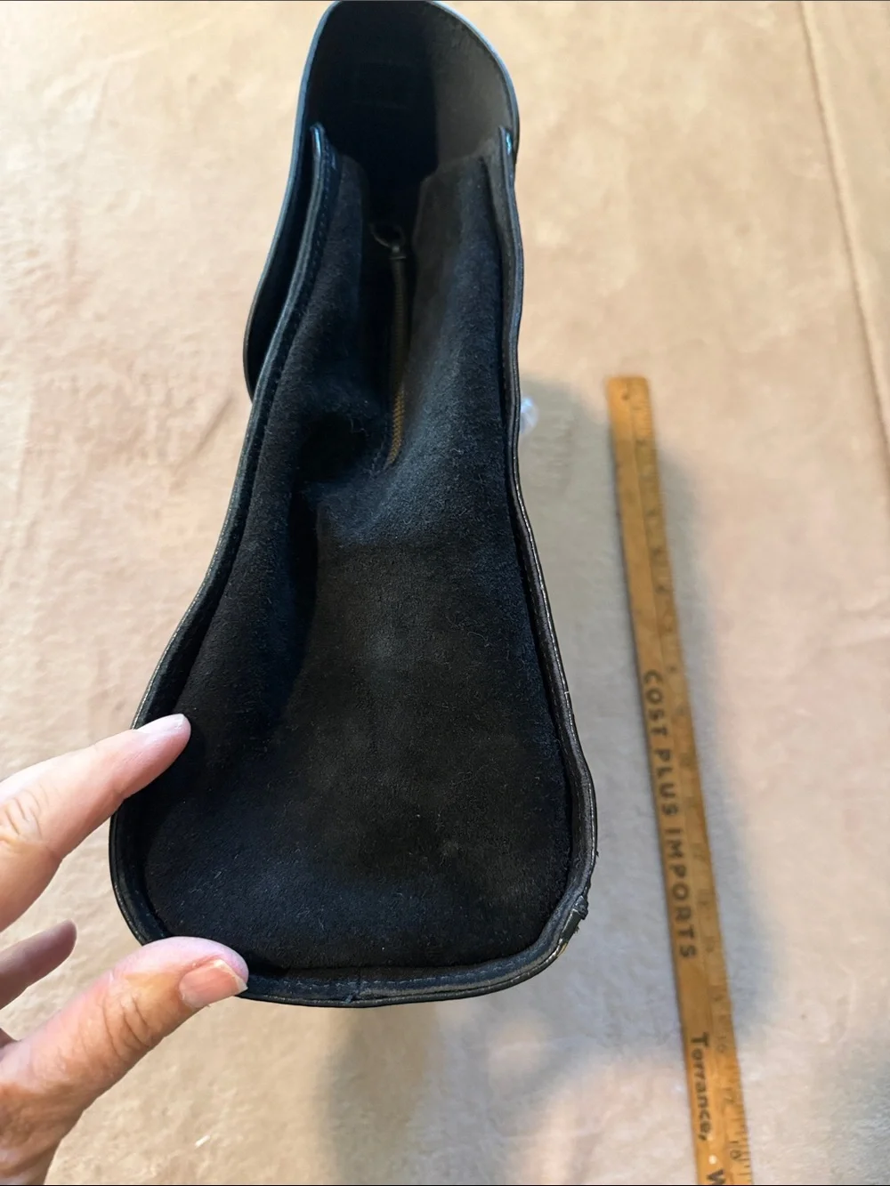 Kelsi Dagger structured black