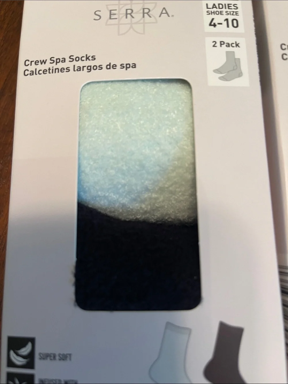 Serra Cozy Crew Socks in Mint Green & Black Women’s shoe size 4-10-new