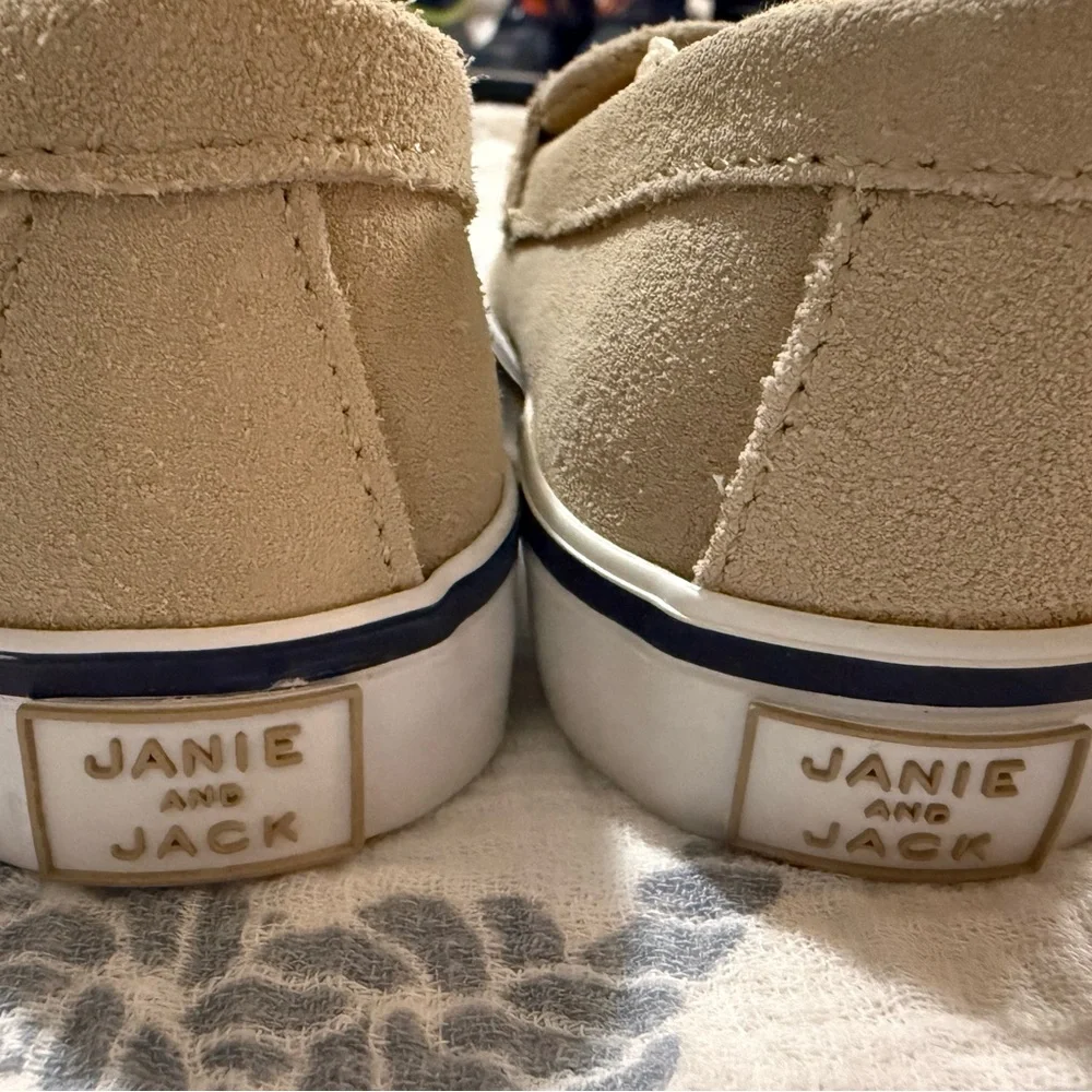Janie and Jack excellent