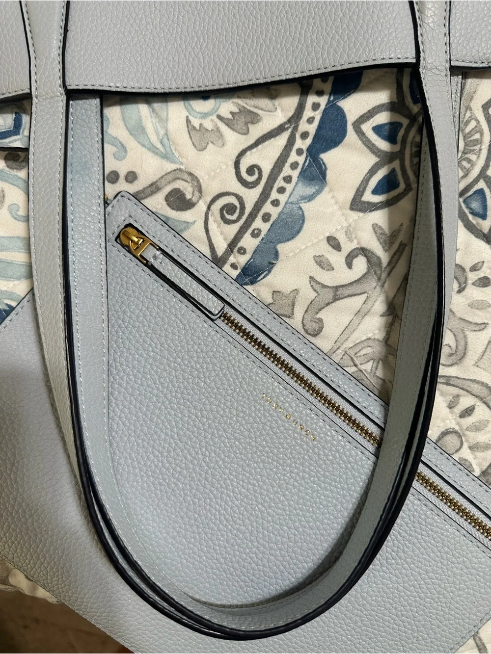 Tory Burch classic tory