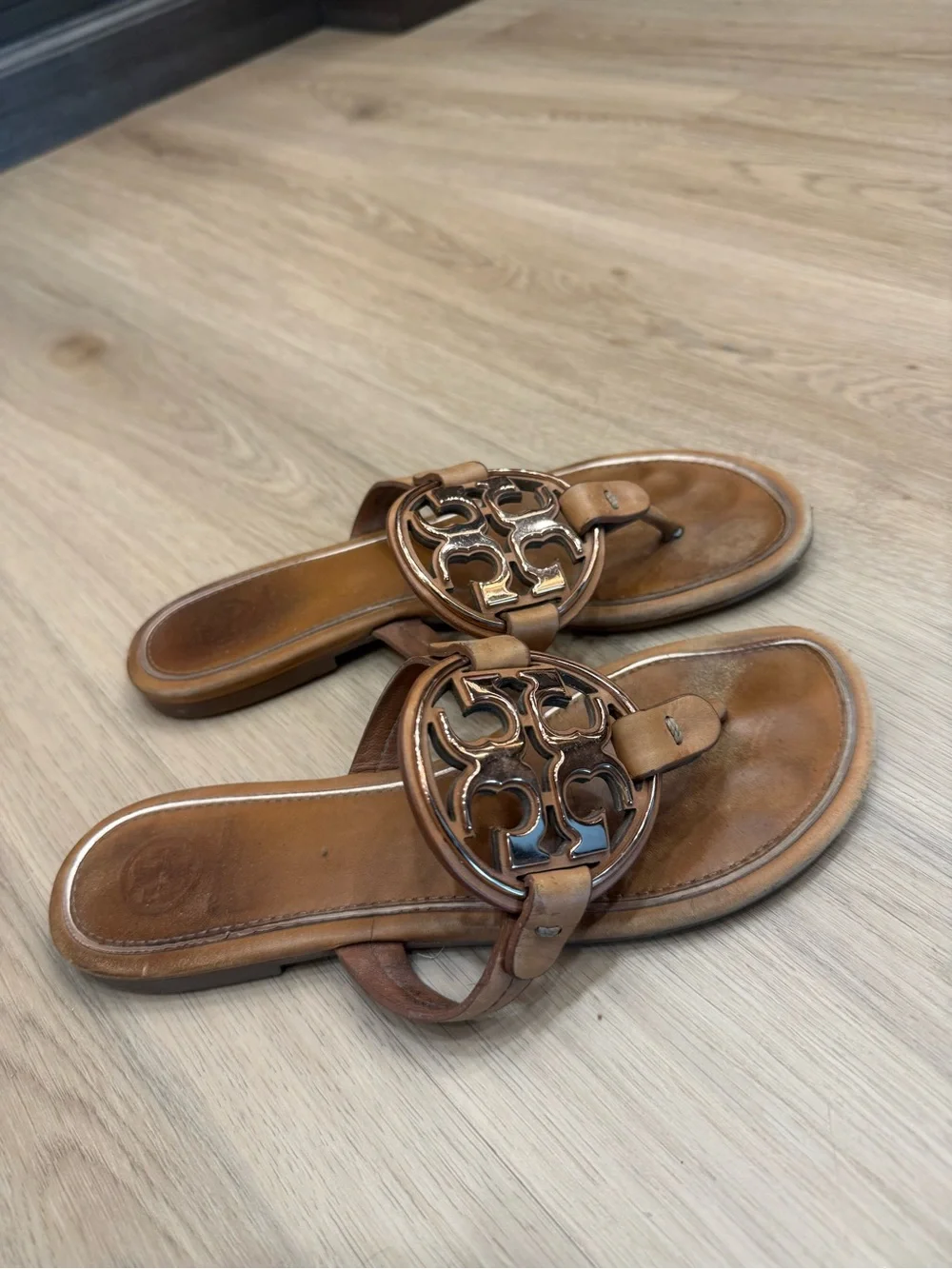 Tory Burch tory burch