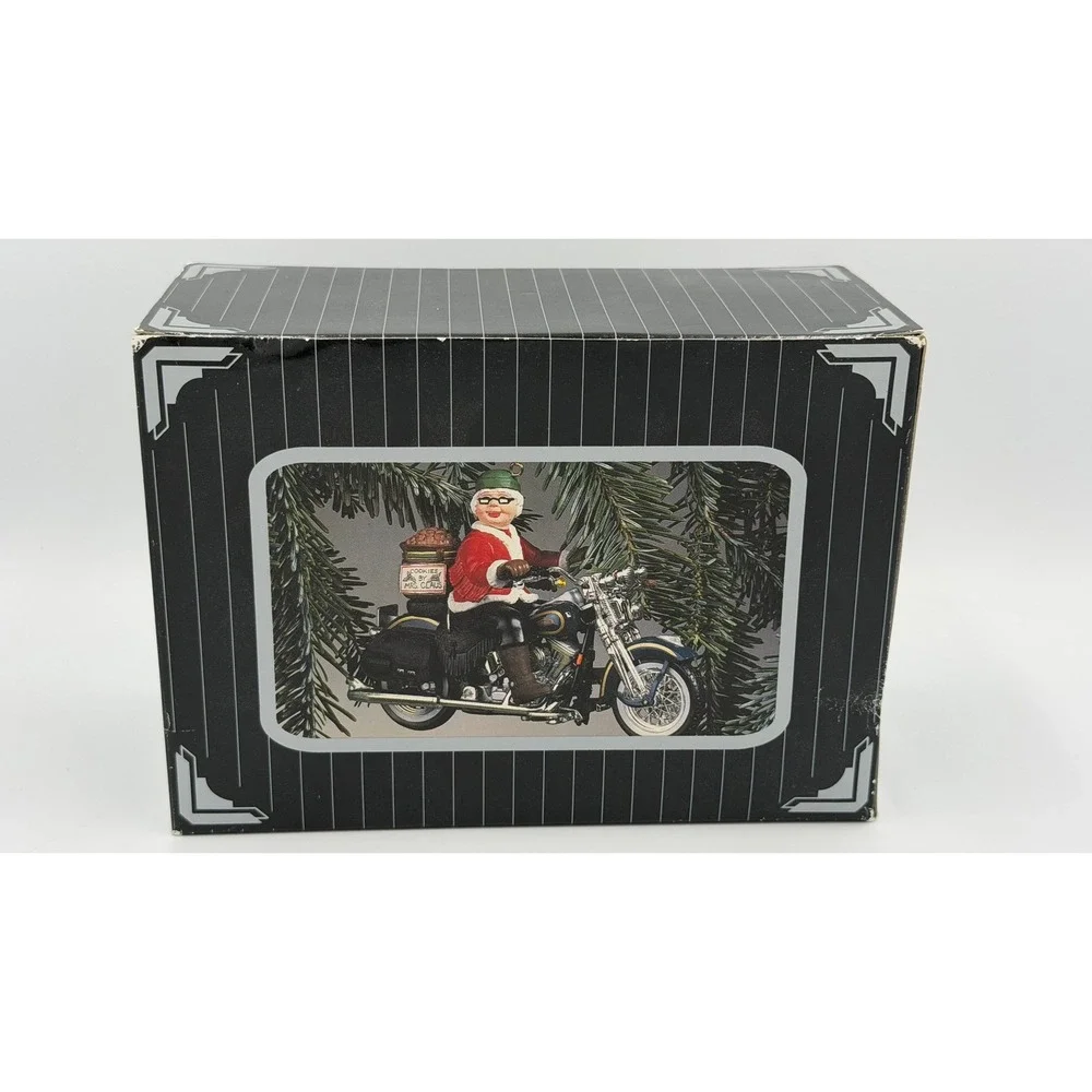 Harley-Davidson Mrs Claus Queen of the Highway Ornament 1999 FLSTS Teal‎