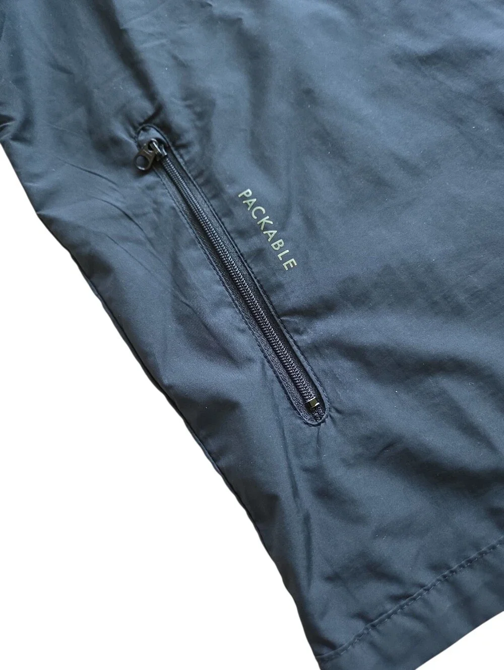 Nike windbreaker attached