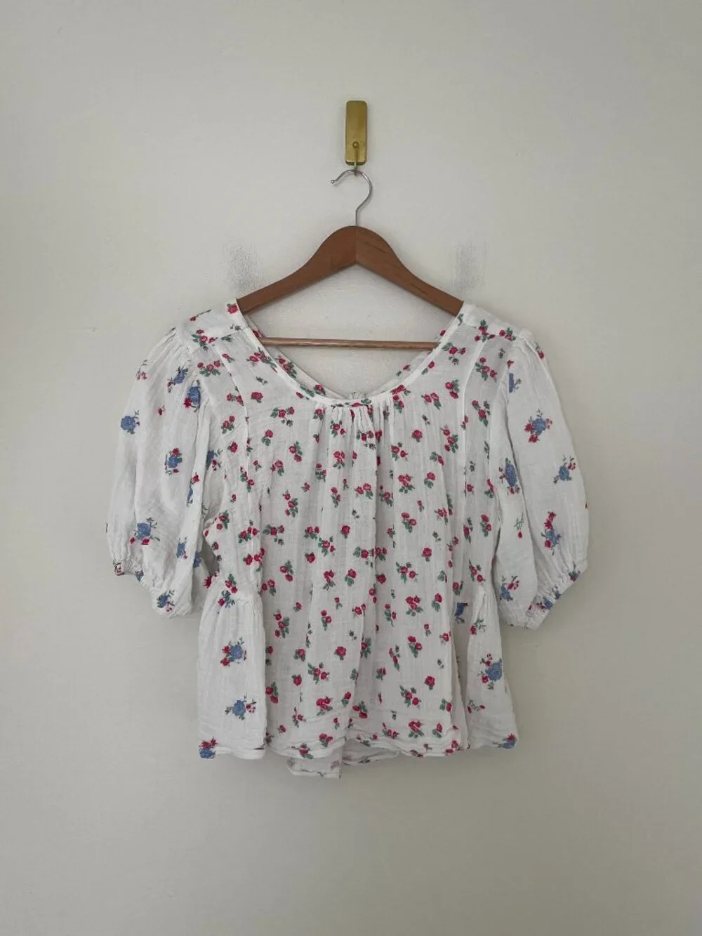 Free People Chloe Floral Printed Top in Tea Combo Size Medium