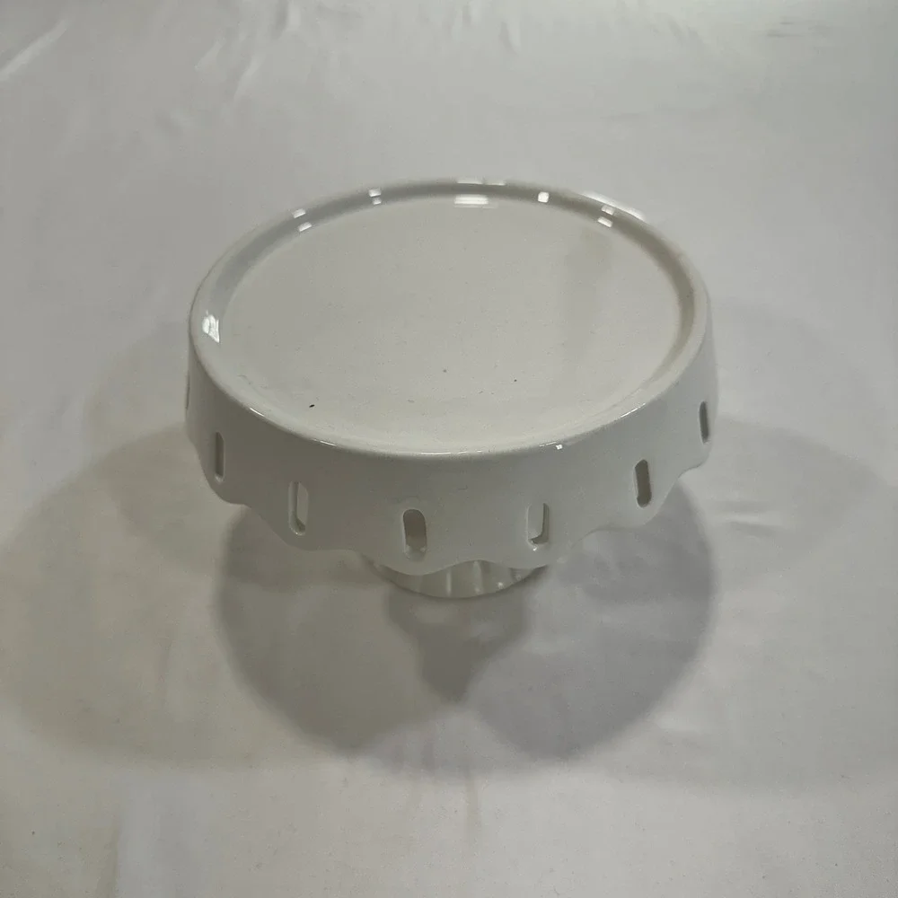 Harry & David Ceramic Mini Cake Stand White 6