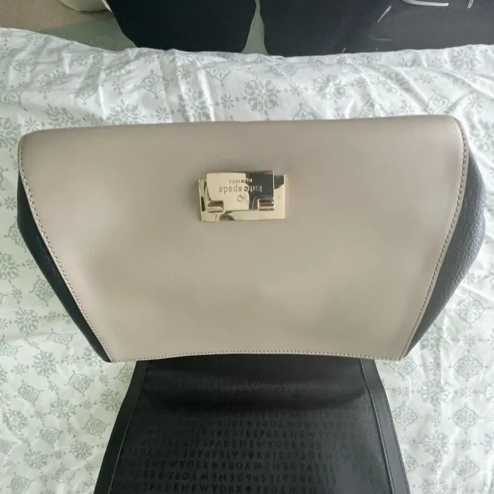 kate spade welcome toures