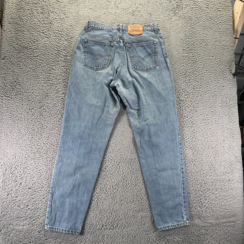 Levis before purchasing