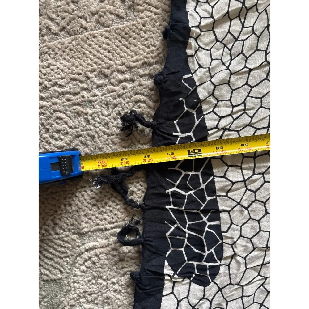 Unbranded large square
