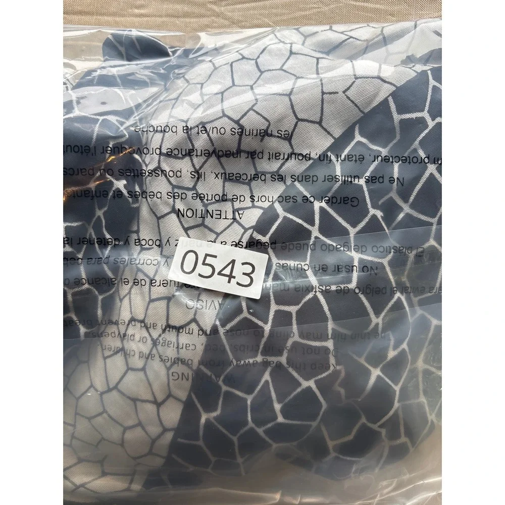 Unbranded large square