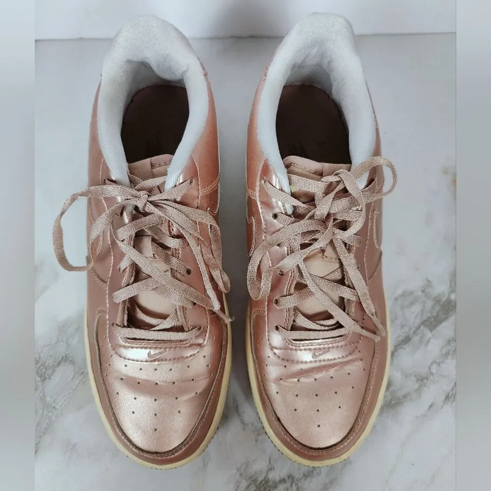 Nike pre owned