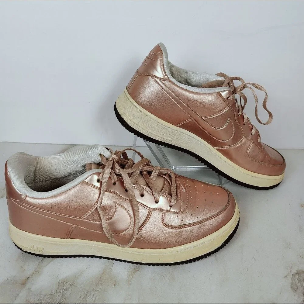 Nike pre owned