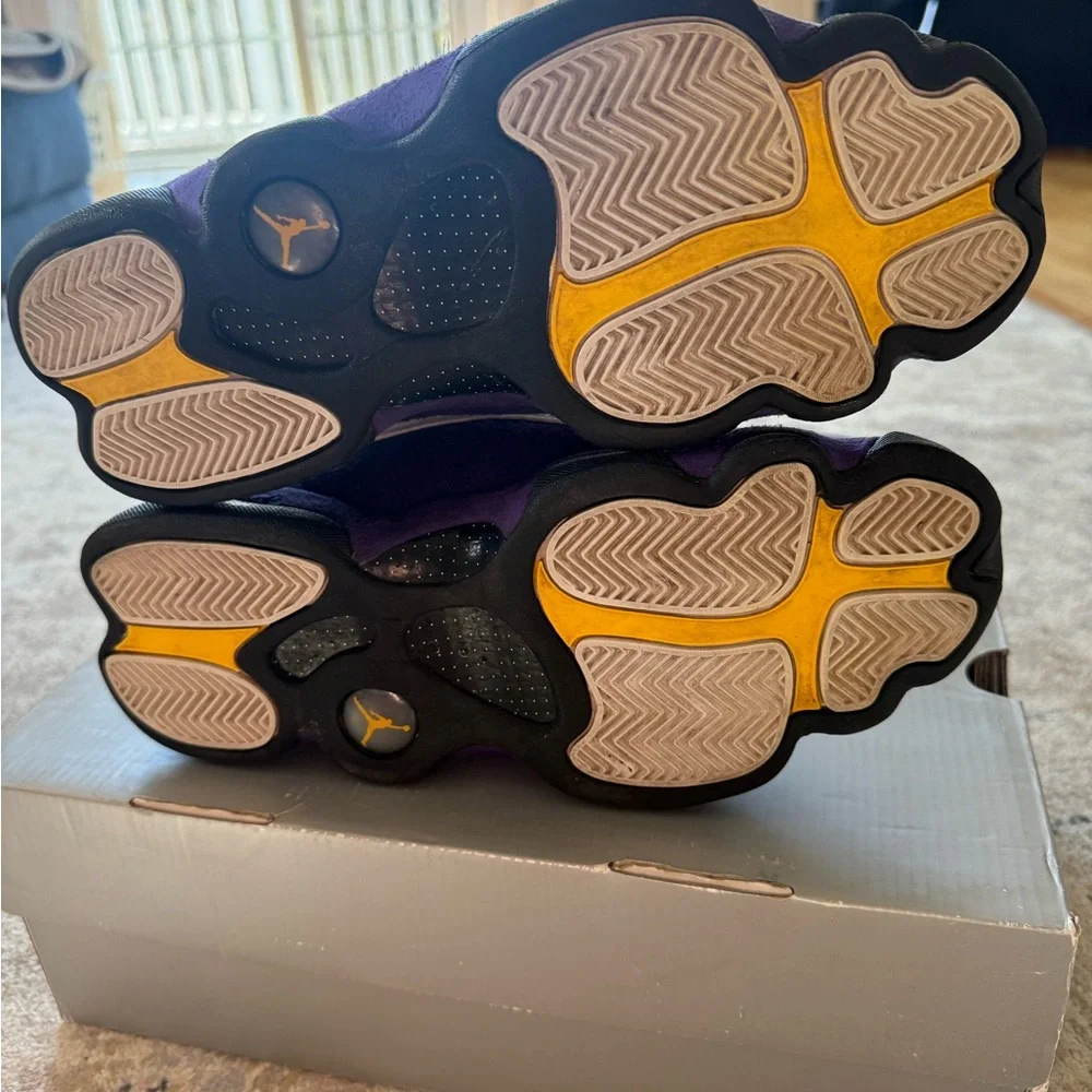 Air Jordan 13 Retro “Court Purple” – Size 8.5 – Excellent Condition – OG Box