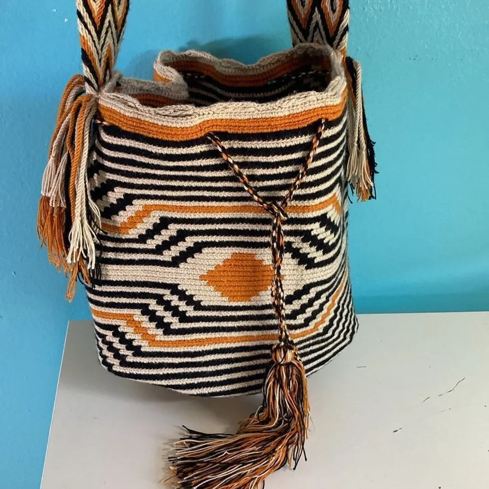 Wayuu Tribe drop across flat
