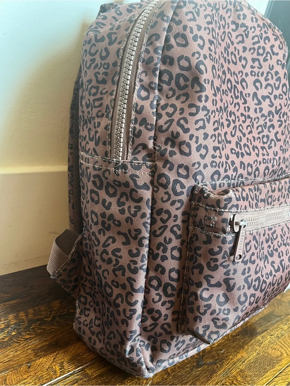 Herschel Supply Company 🎒herschel backpack