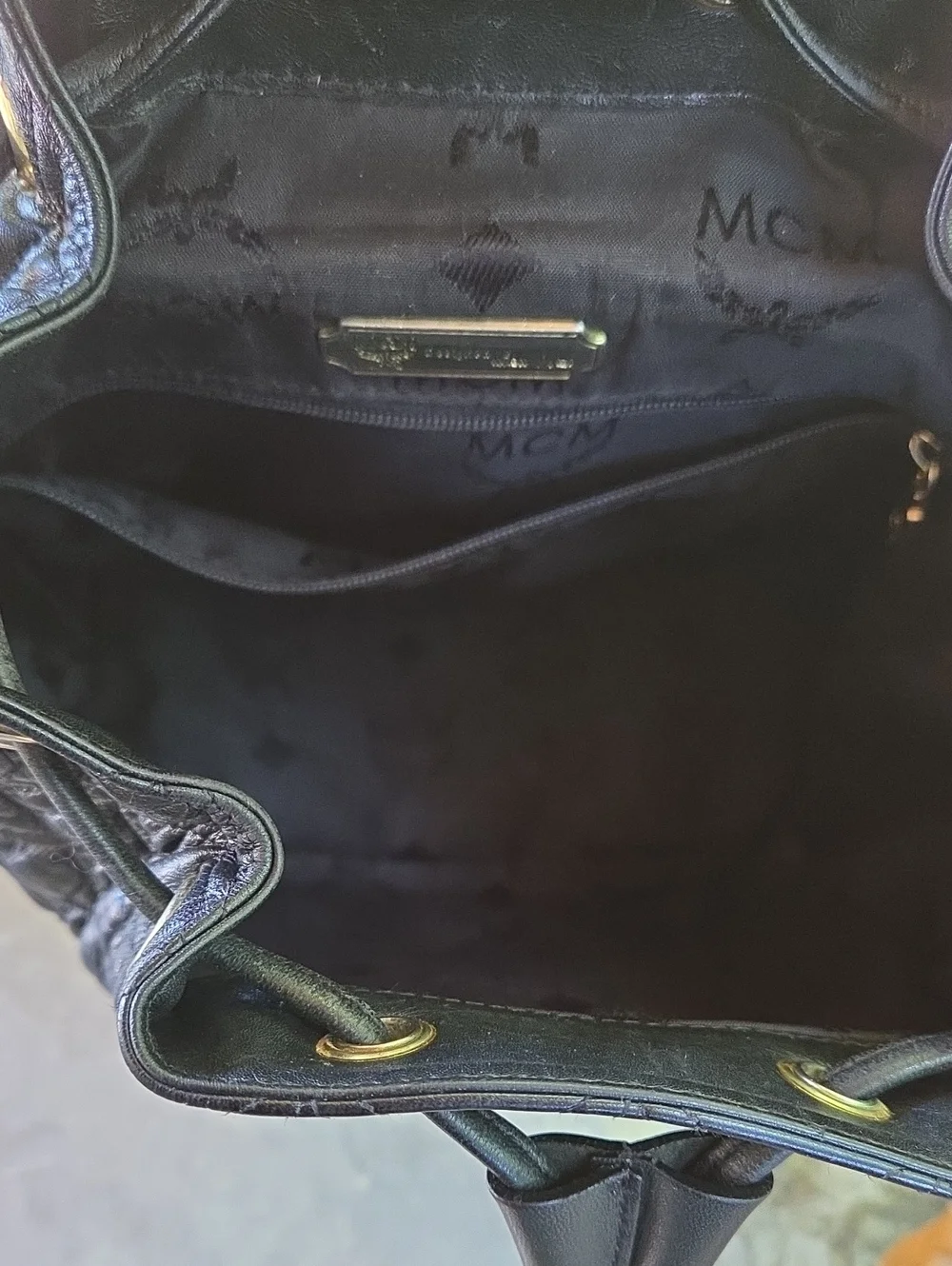 MCM quilted black