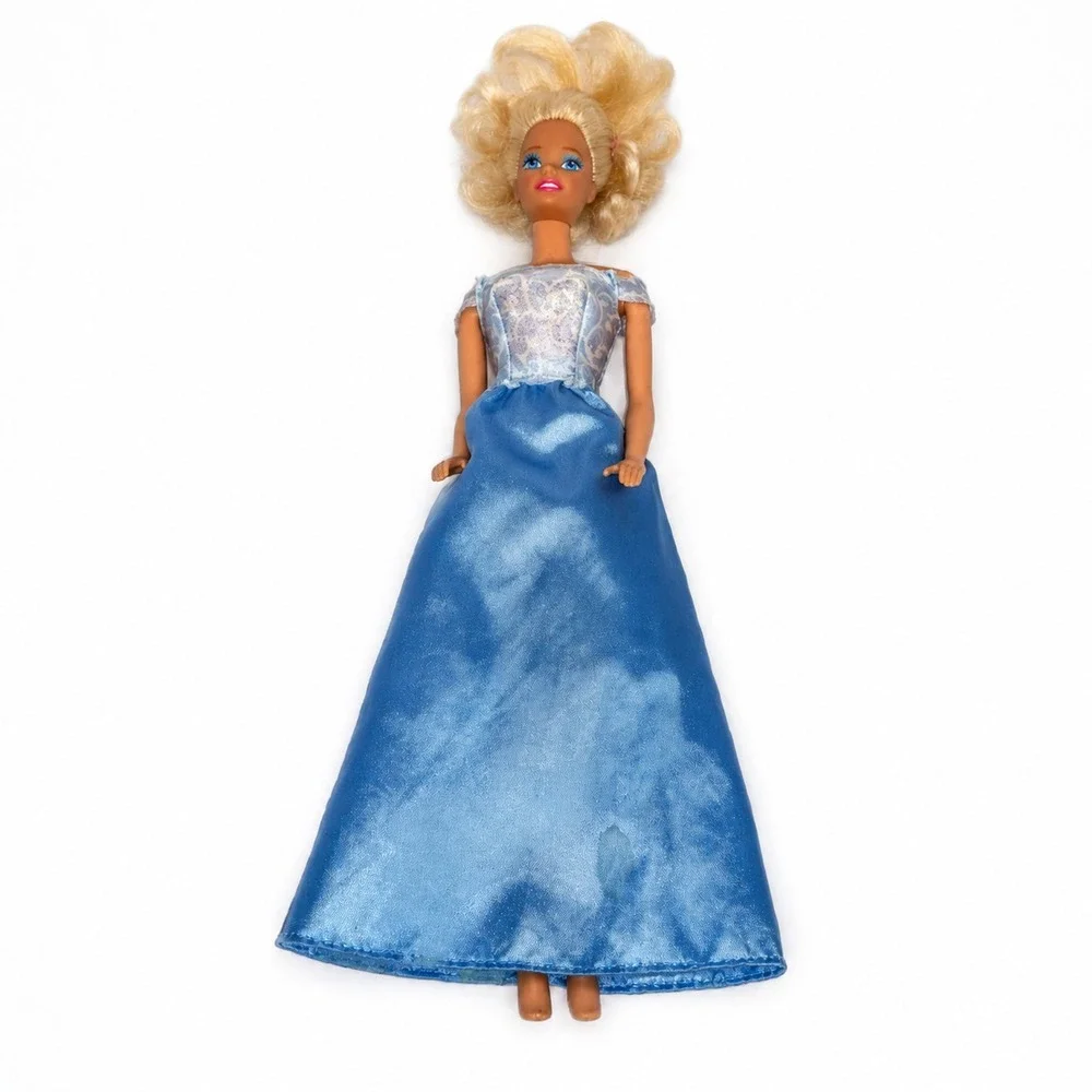 Barbie Doll Blue Glitter Princess Ball‎ Gown Mattel 1966 Body Blonde