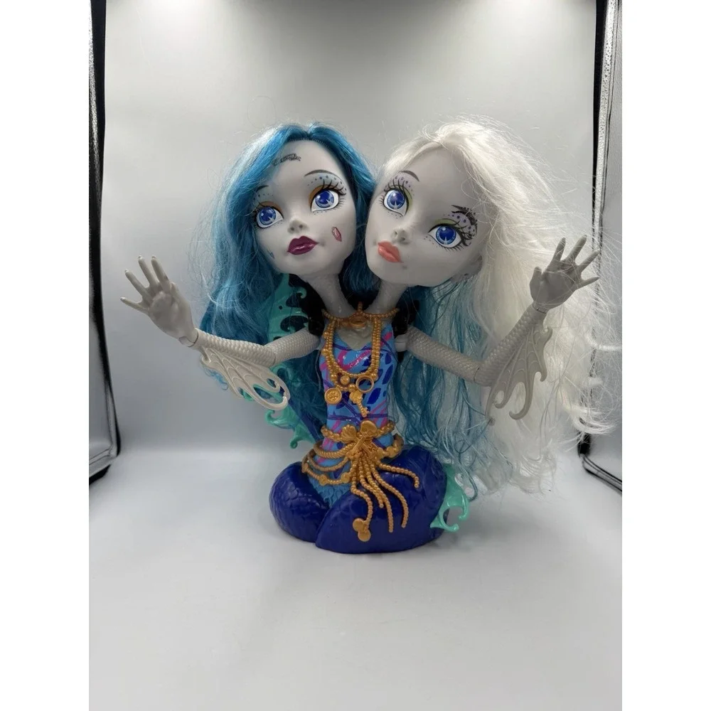 Monster High Great Scarrier Reef Peri & Pearl Styling Head Doll Mattel