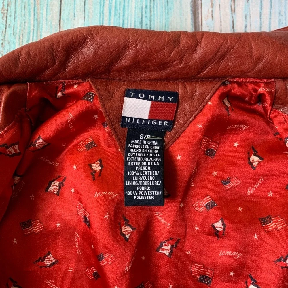 Tommy Hilfiger classic red
