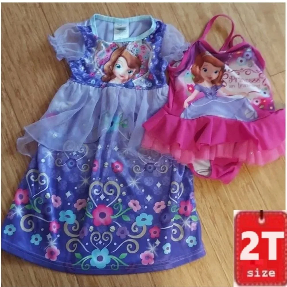 ⭐️ 5/$30 Sophia bundle, size 2T, Swimsuit and Nightgown