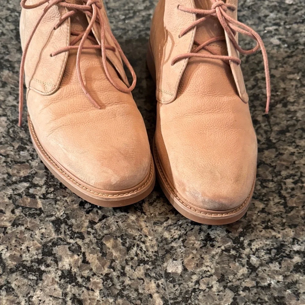 Aldo elegant light