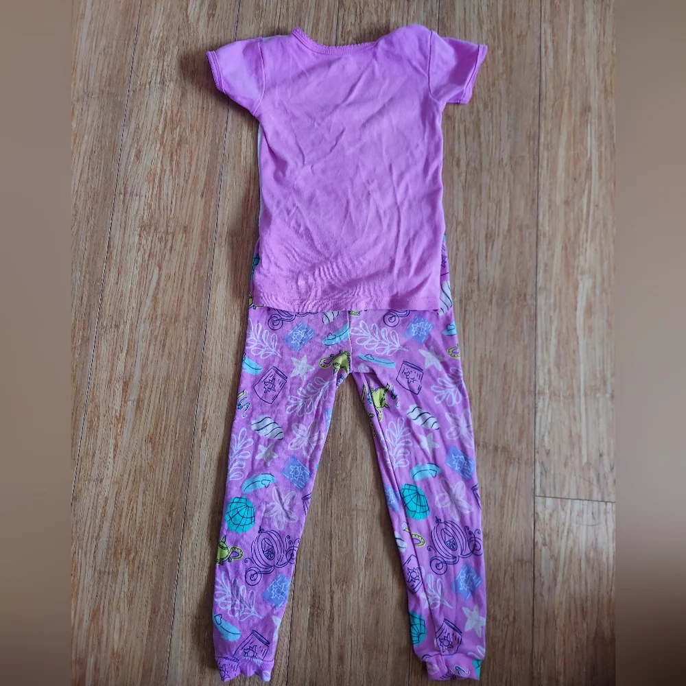 ⭐️5/$30 Disney Princess pajamas,  4T, pink