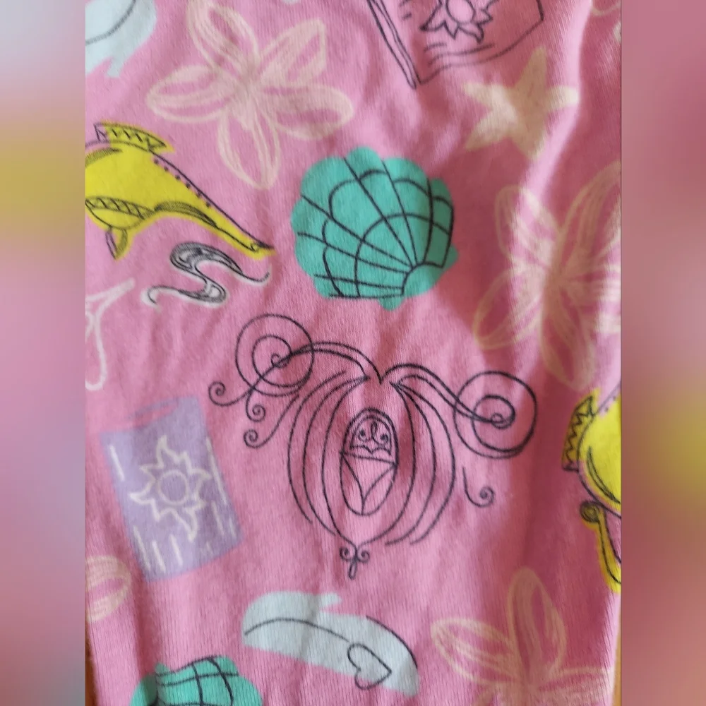⭐️5/$30 Disney Princess pajamas,  4T, pink