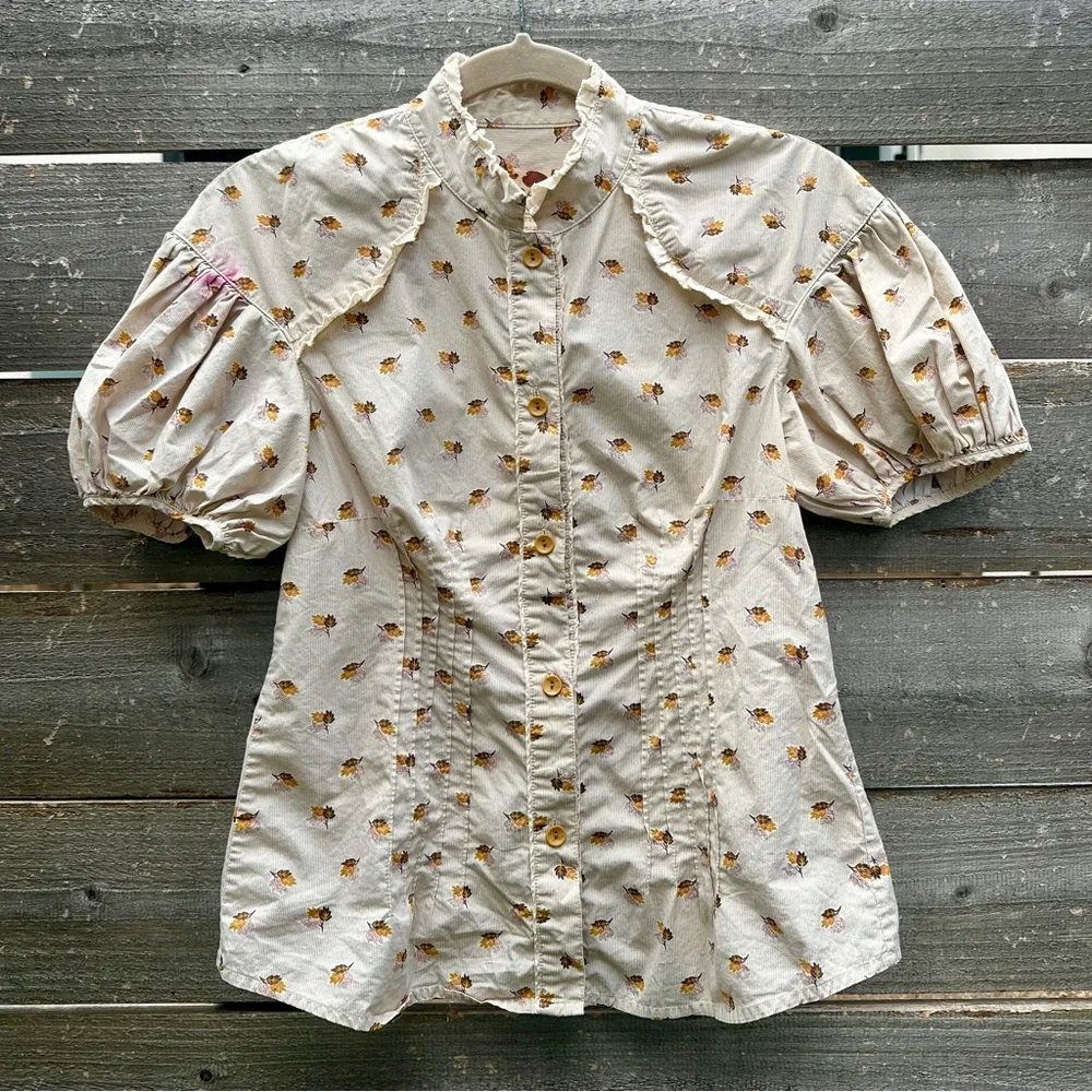 Free People size button