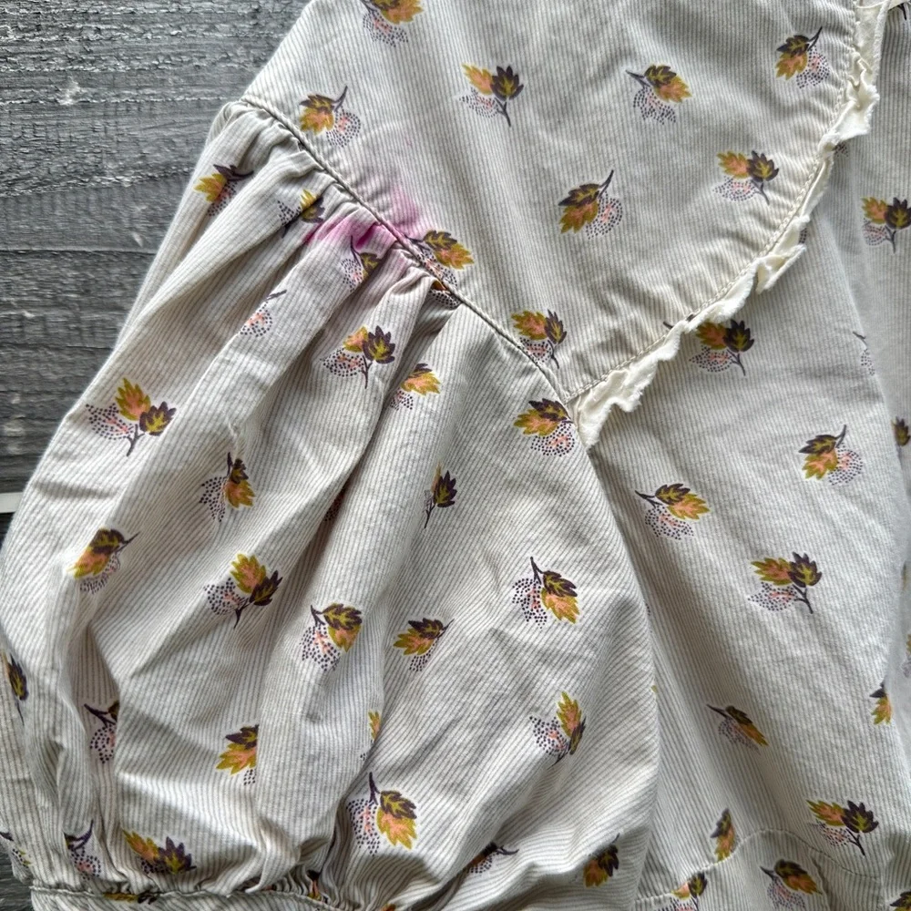 Free People size button