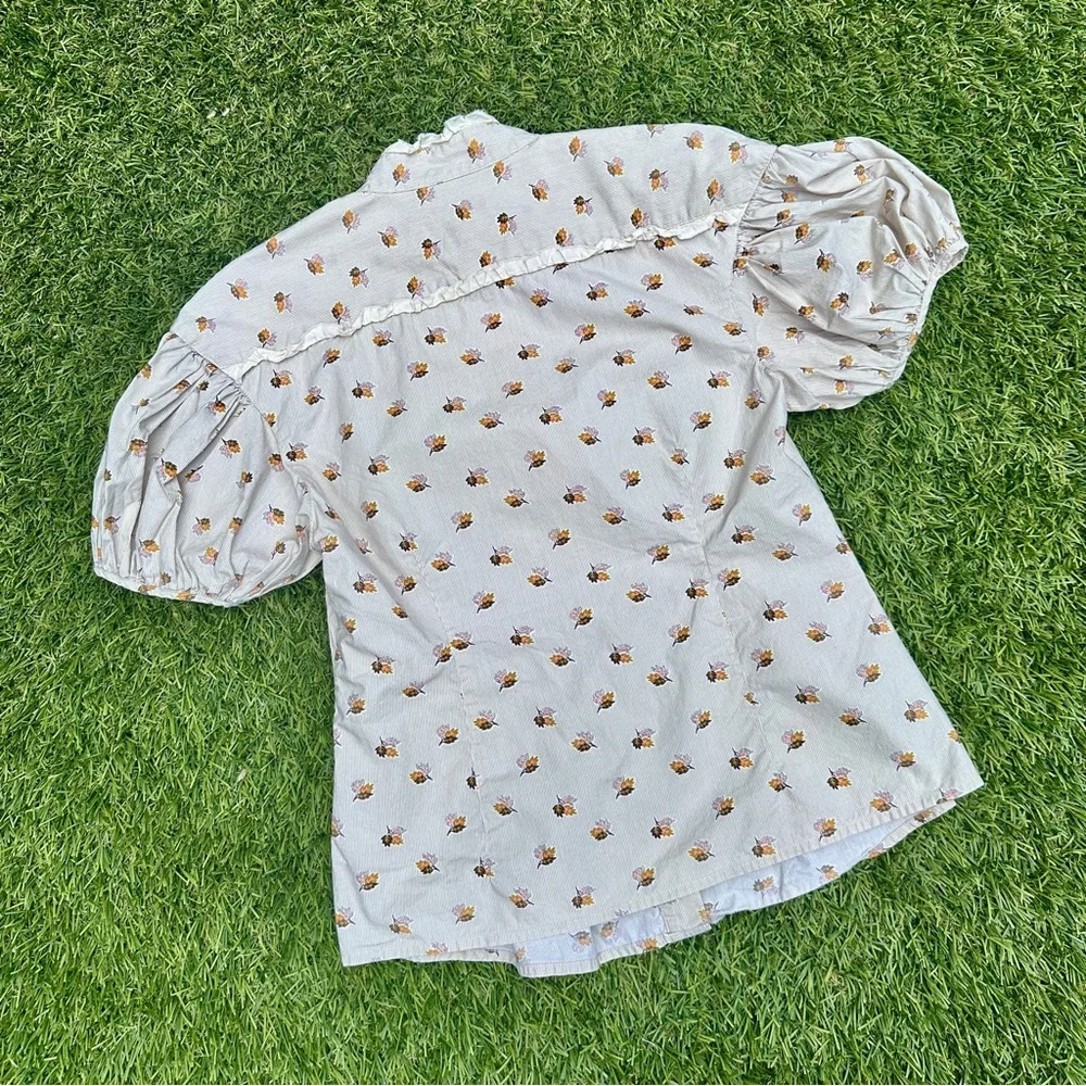 Free People size button