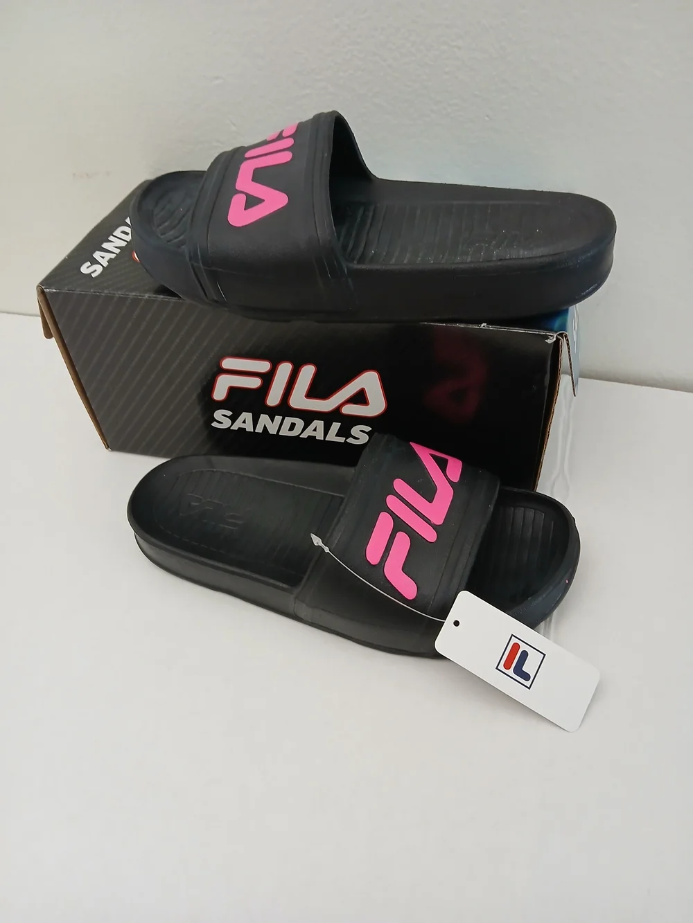 Fila upper sole accents