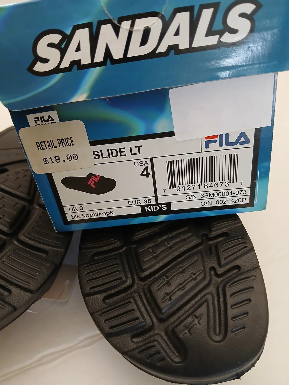 Fila molded cushioned