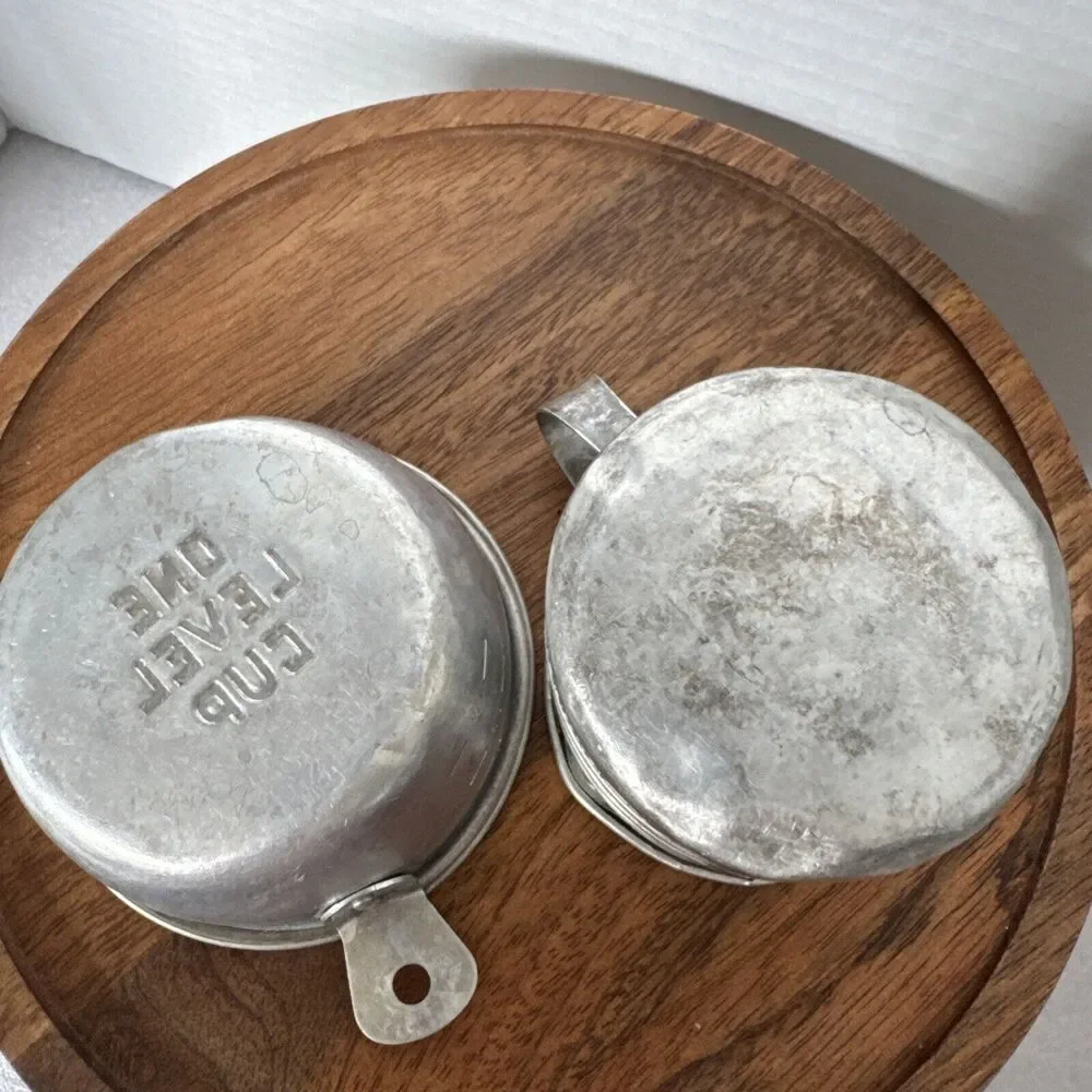 Unbranded nostalgia like cups