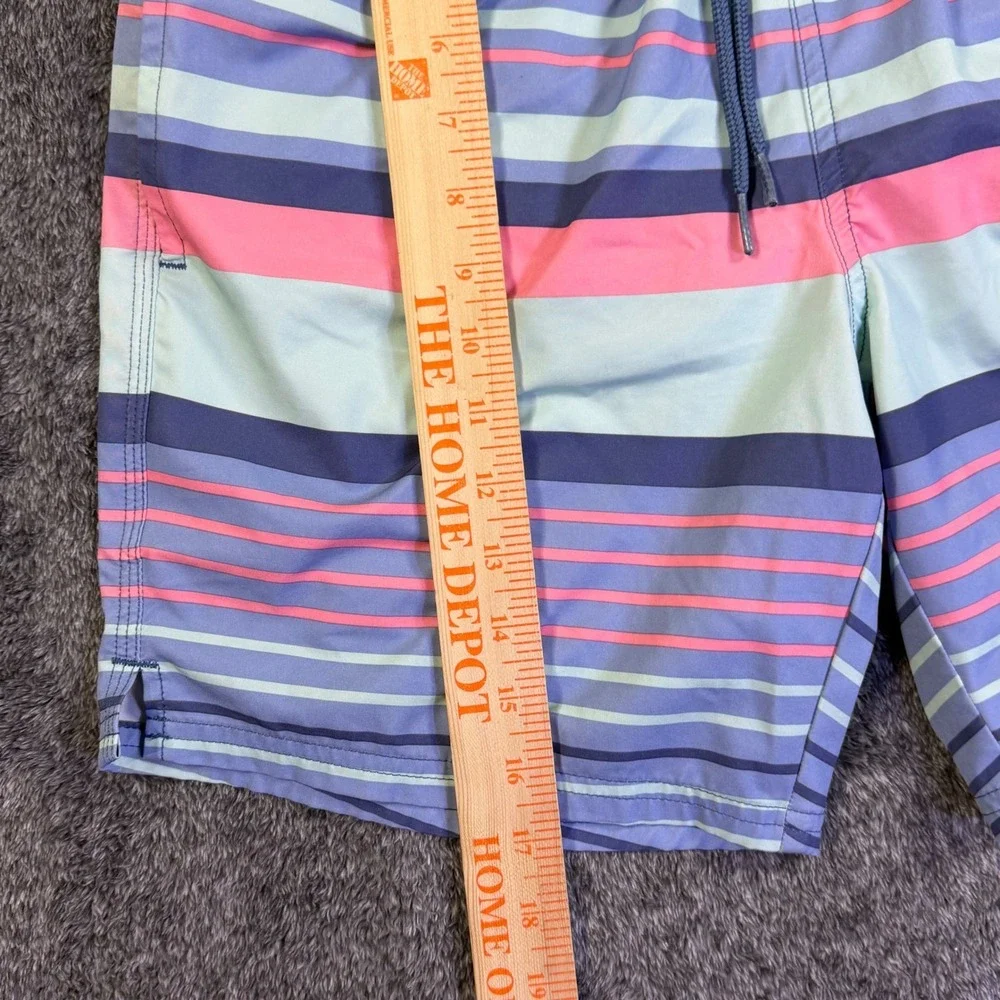 Vineyard Vines Shorts Mens Chappy Striped Swim Trunks Blue Pink XS 1M001110‎