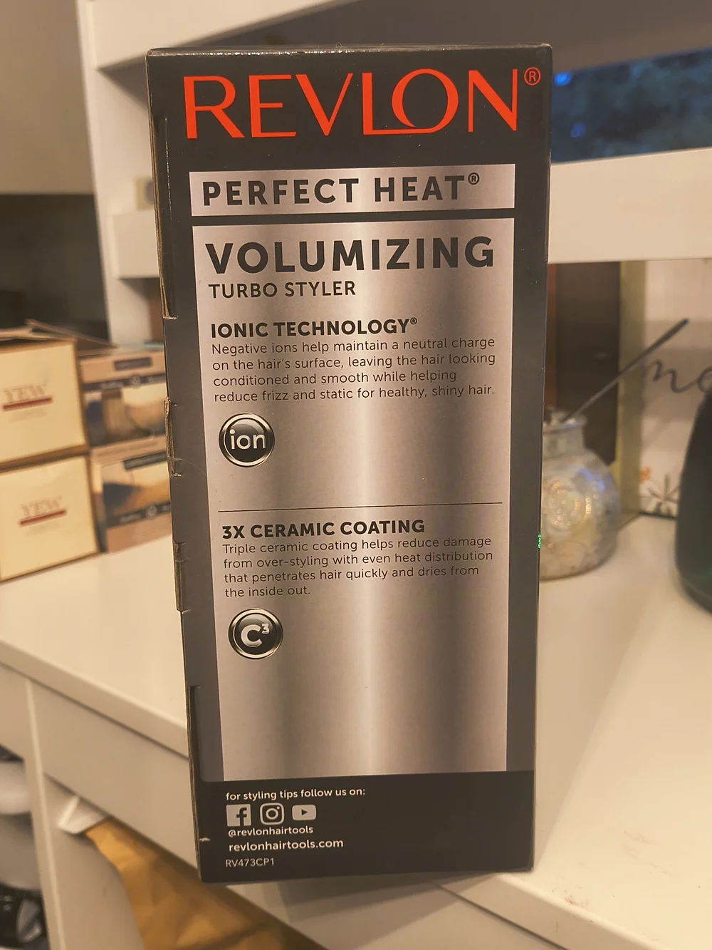 NWT-Revlon Perfect Heat Volumizing Turbo Styler - Silver & Black