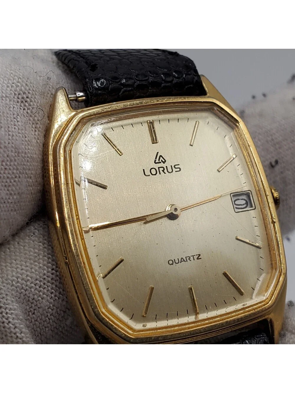 Lorus case back