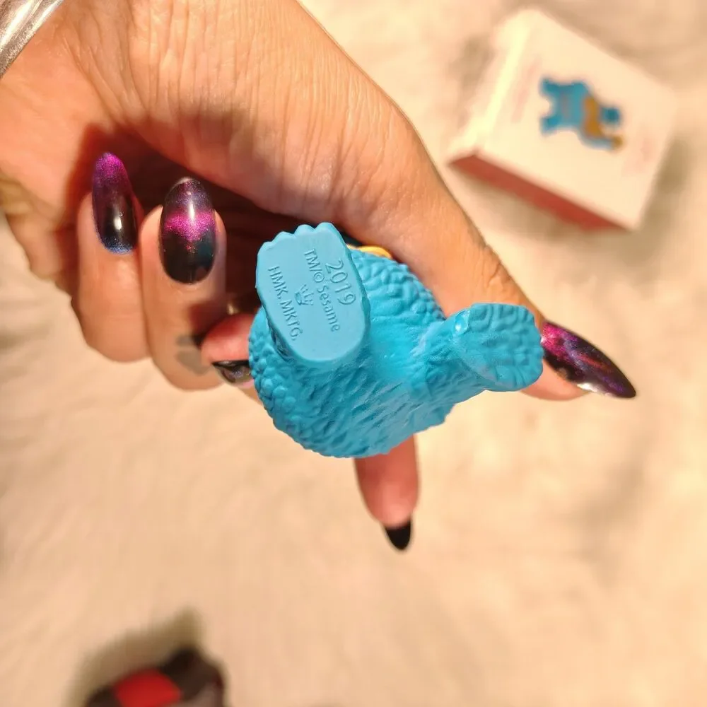 Hallmark tiny flaw