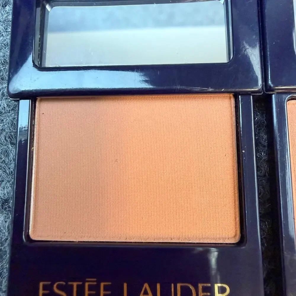 Estée Lauder product item age