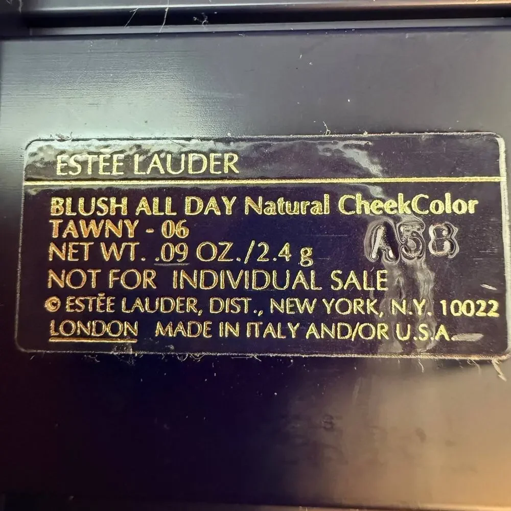 Estée Lauder cosmetic new