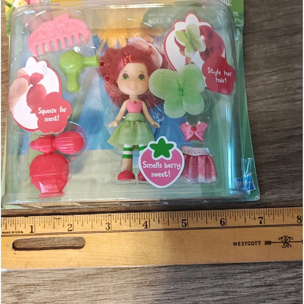 Hasbro strawberry shortcake