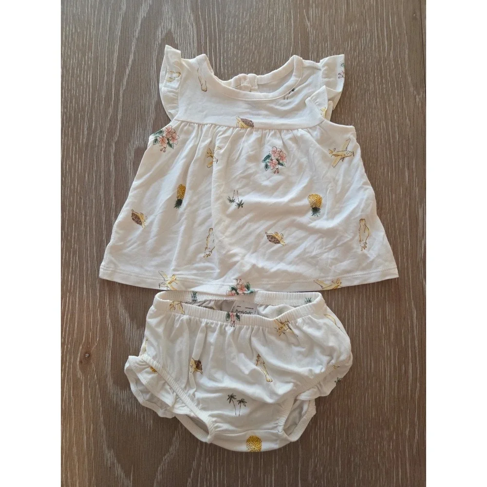 Carter's purely‎ soft baby girl outift 3 mos