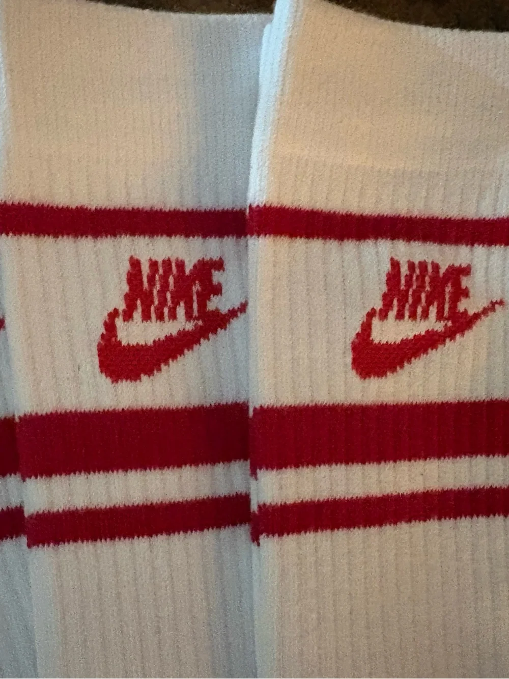 NWOT Nike White Crew Athletic Socks with Red Stripes and Logo - 3 Pack