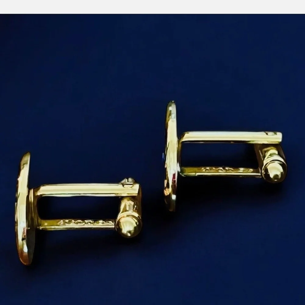 Avon this vintage