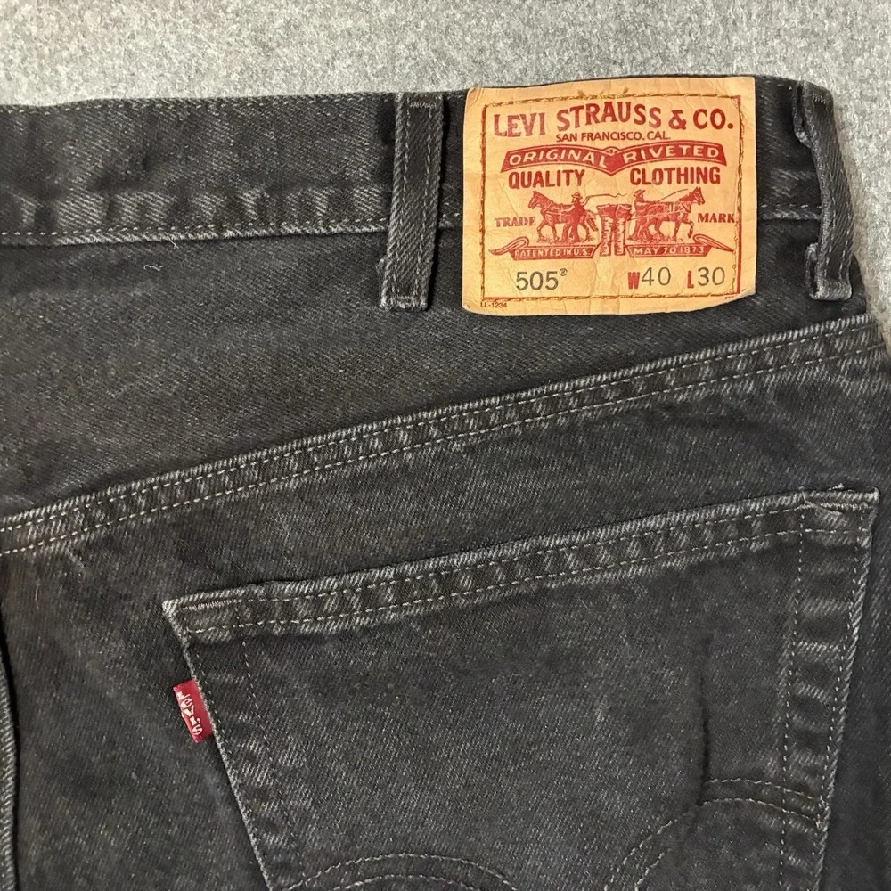 Vintage Y2K Mens Levis 505 Regular Fit Straight Leg Black Denim Jeans 38x29