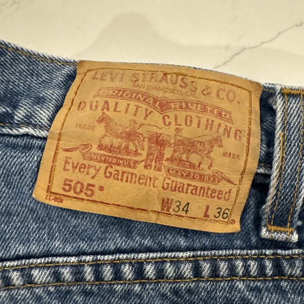 Levis zipper any