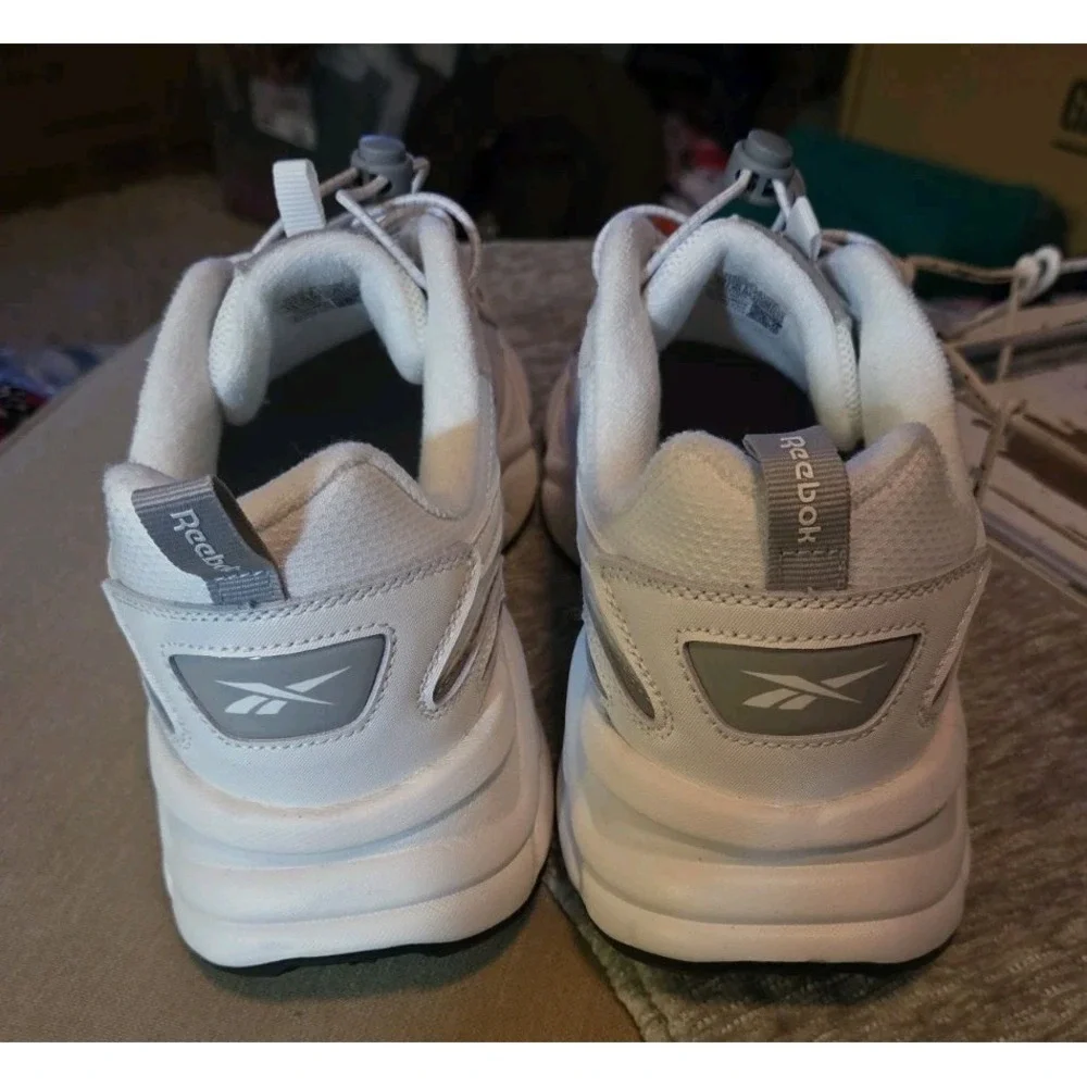 Reebok road prime
