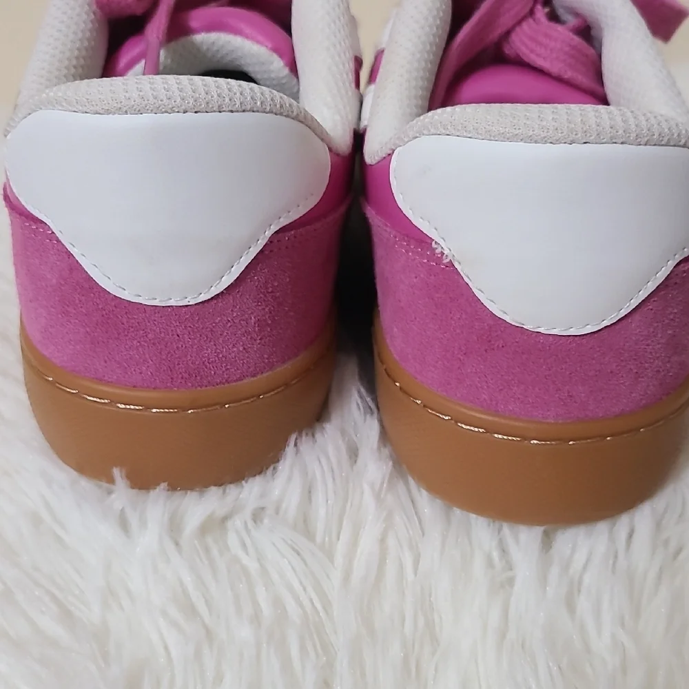 Cat & Jack pre owned