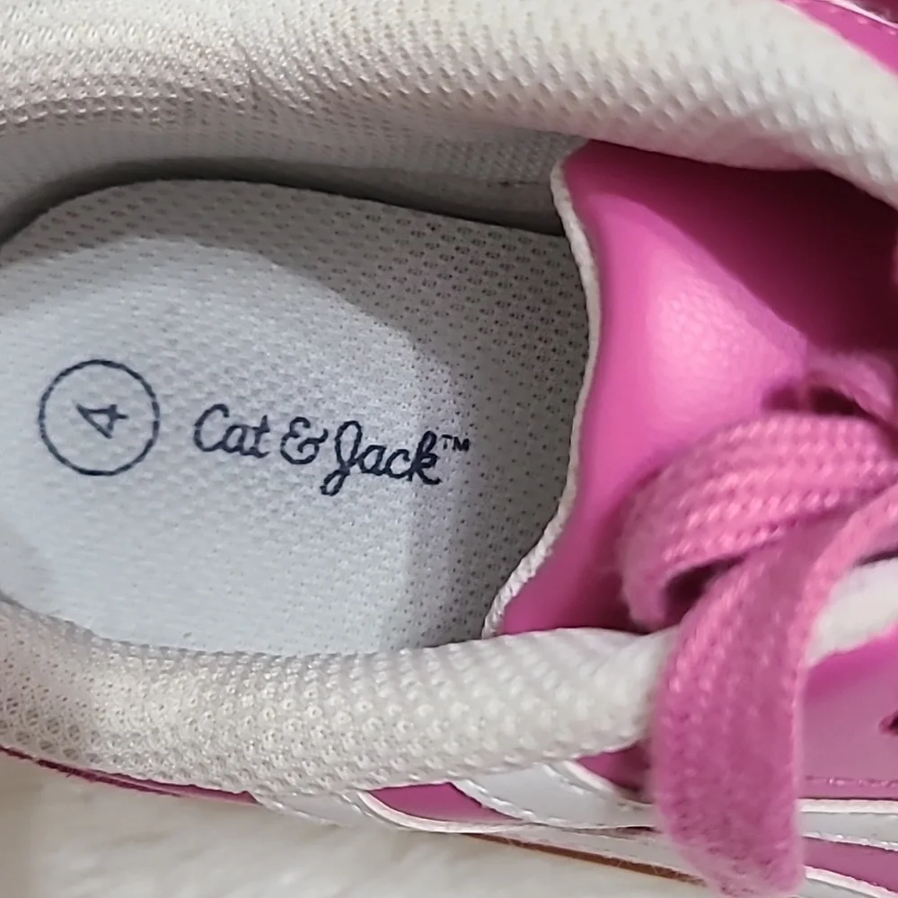 Cat & Jack pre owned