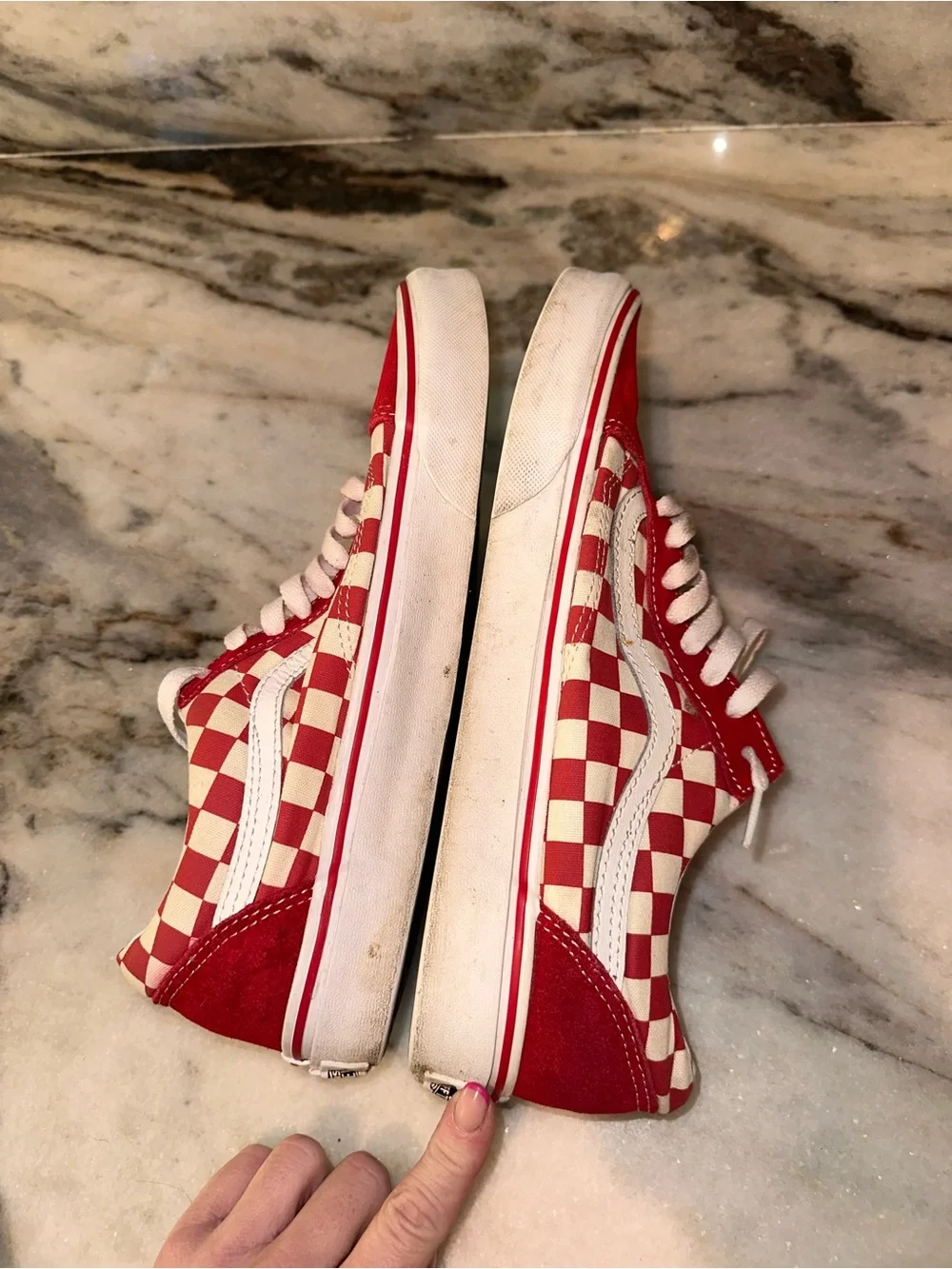 Vans classic red
